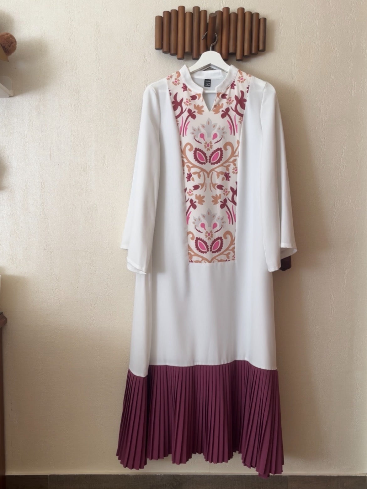 Dark magenta abaya