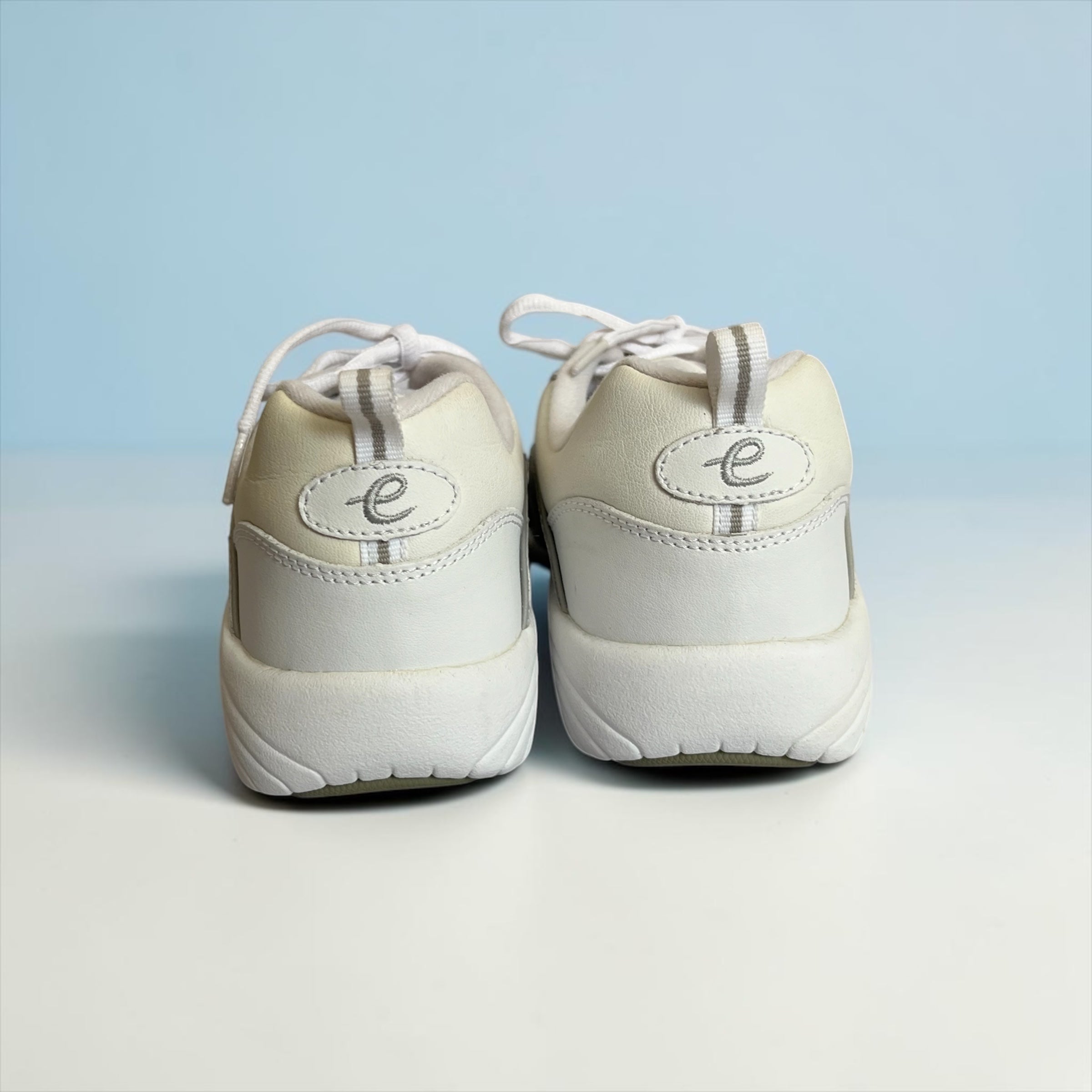 easy spirit 100 leather
