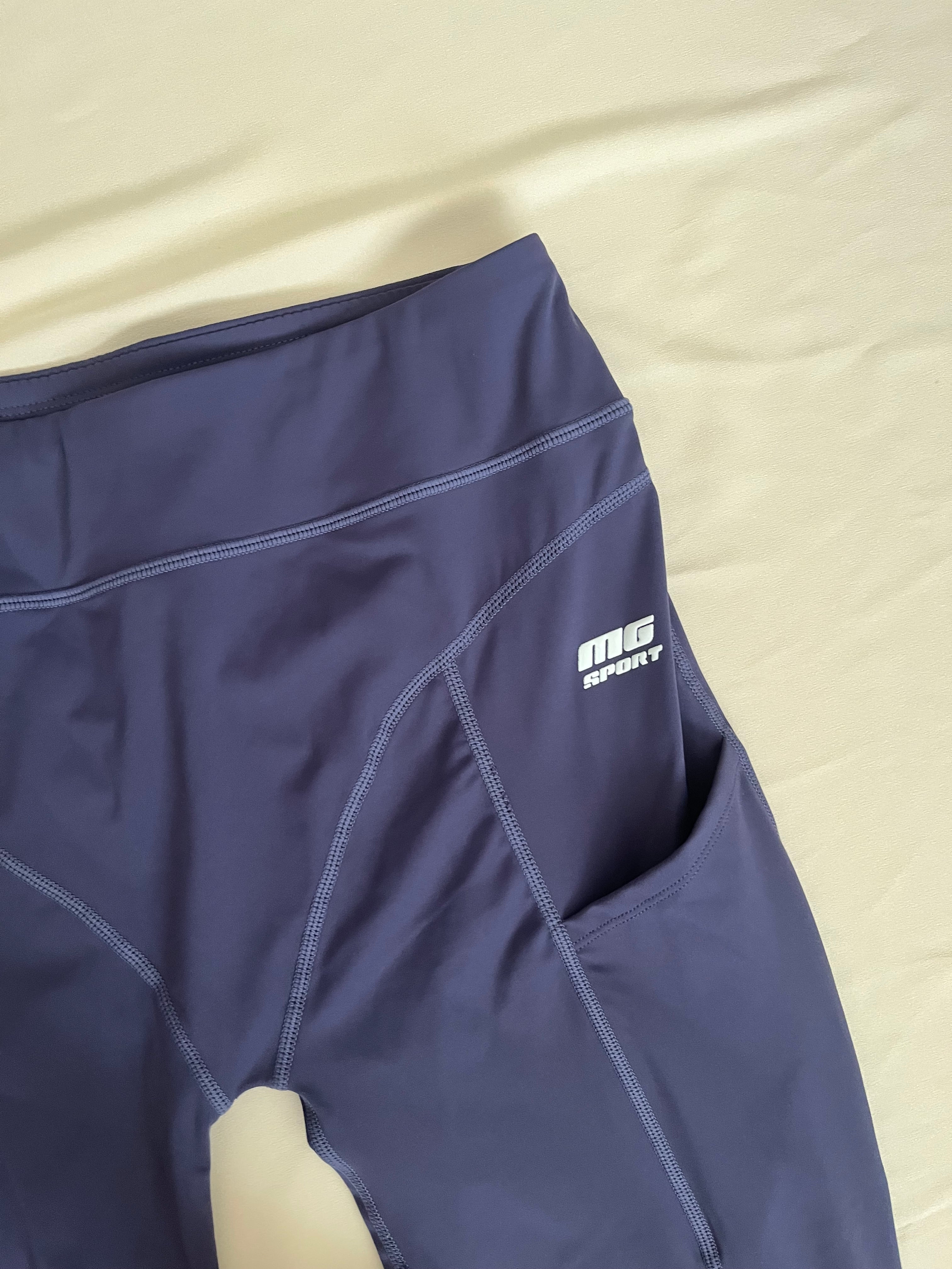 Workout trousers