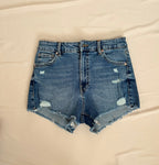 Bershka shorts size 28