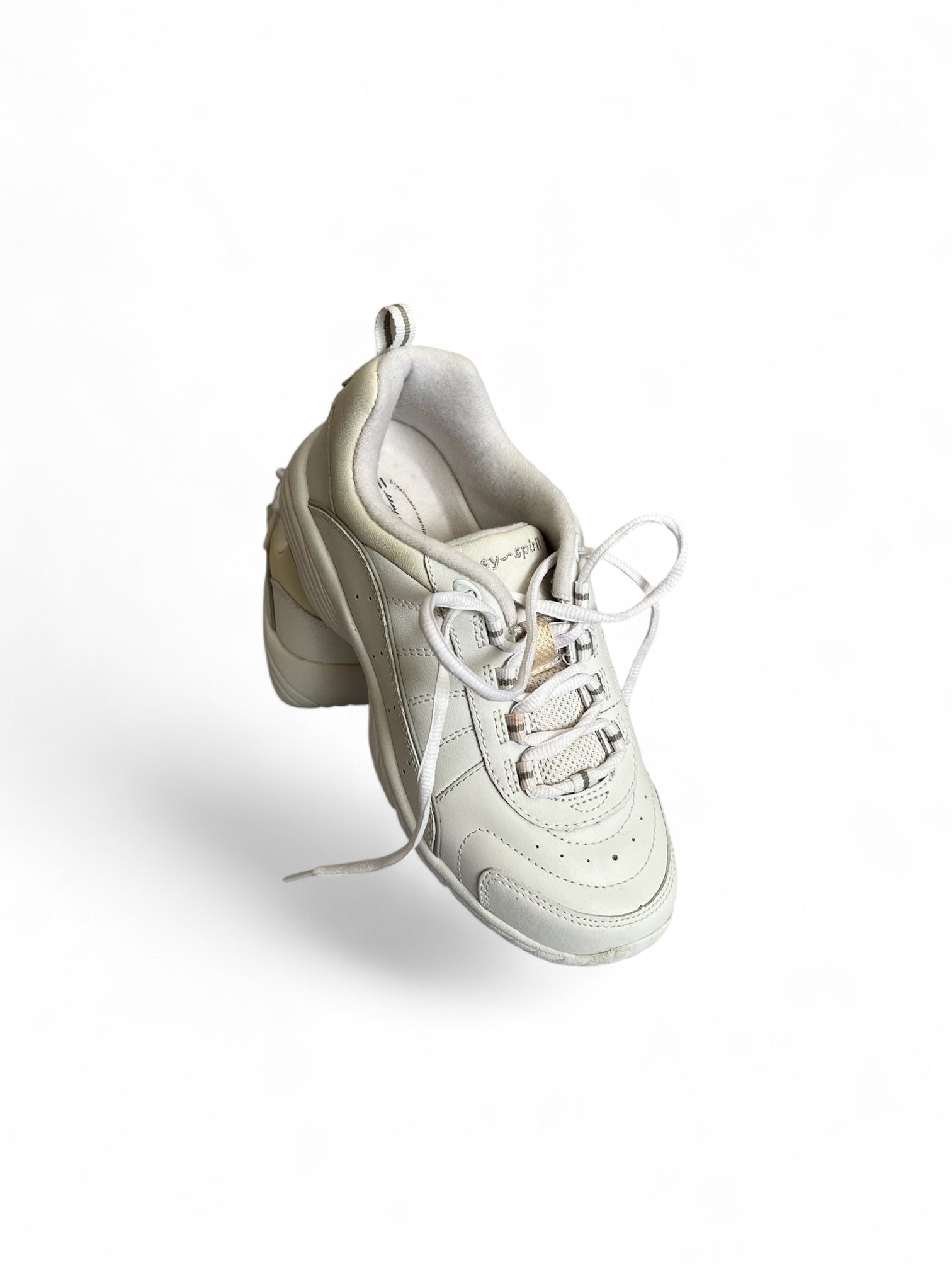 easy spirit 100 leather