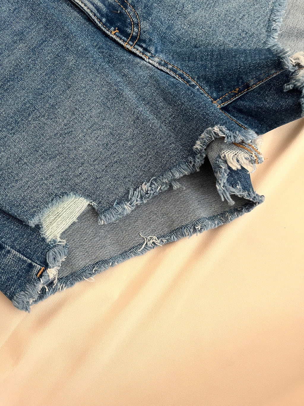 Bershka shorts size 28