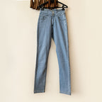 High waist jeans